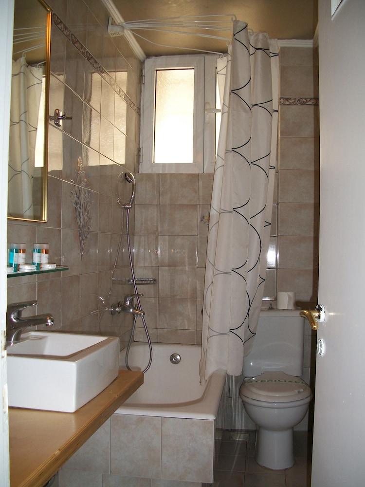 Minoa Hotel