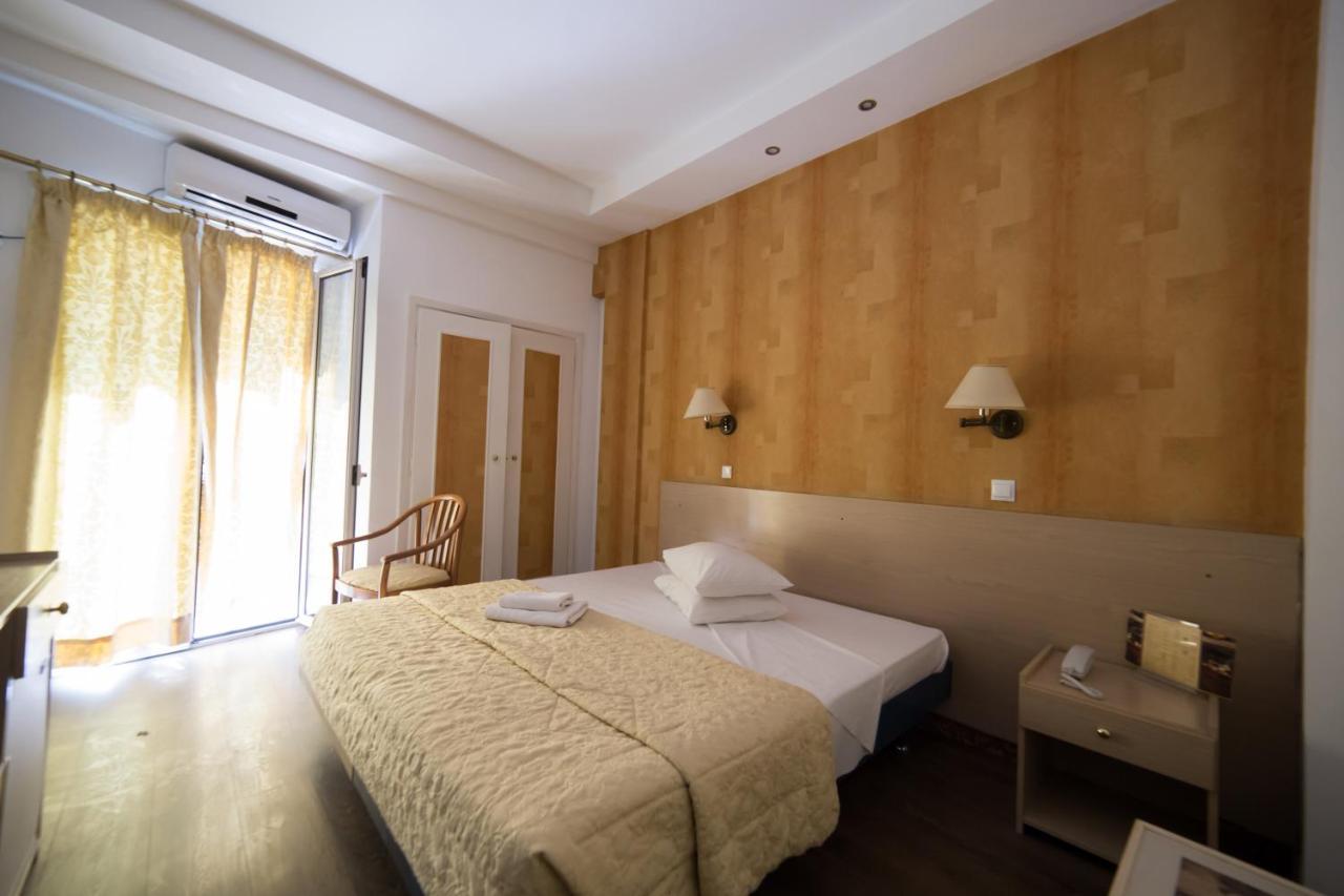 Minoa Hotel 3*